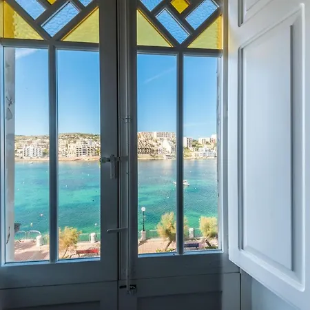 Getawaysmalta - Blue Harbour 2 Seafront 3-bedroom Apt With Large Back Terrace St. Paul's Bay
